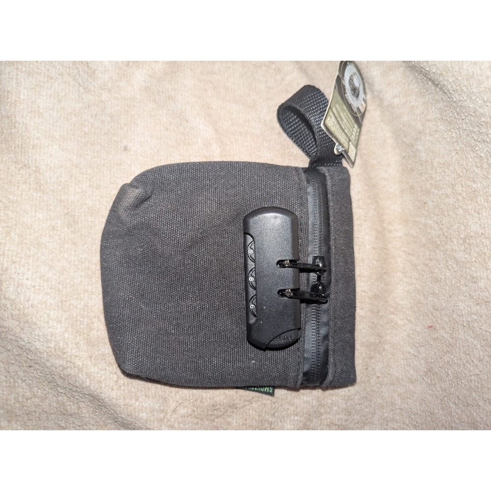 NWT Black Canvas Storage Lock Bag Zipper